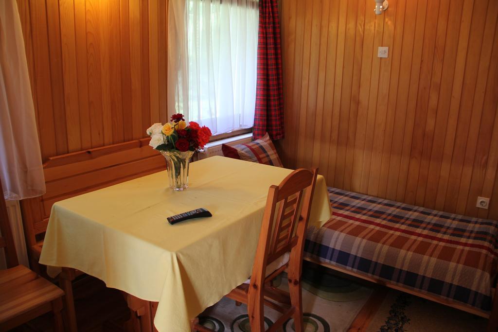 Apartmani U Borovoj Sumi Златибор Номер фото